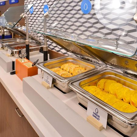 Holiday Inn Express Hotel & Suites Columbus By Ihg Extérieur photo
